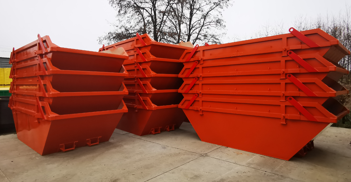 Skip open top symmetric and skip covered with steel lid by Torkonstal